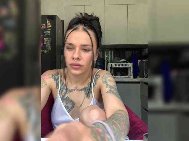deva_maria webcam