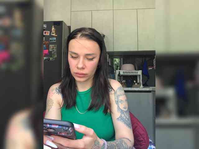 deva_maria webcam