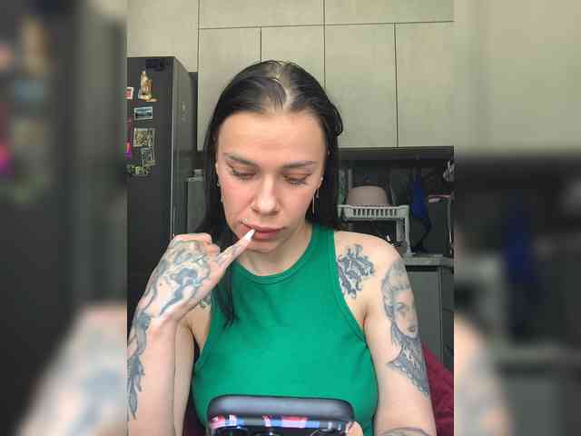 deva_maria webcam