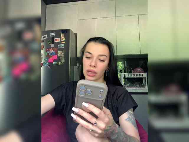 deva_maria webcam