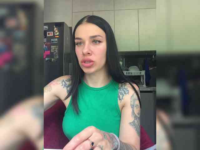 deva_maria webcam