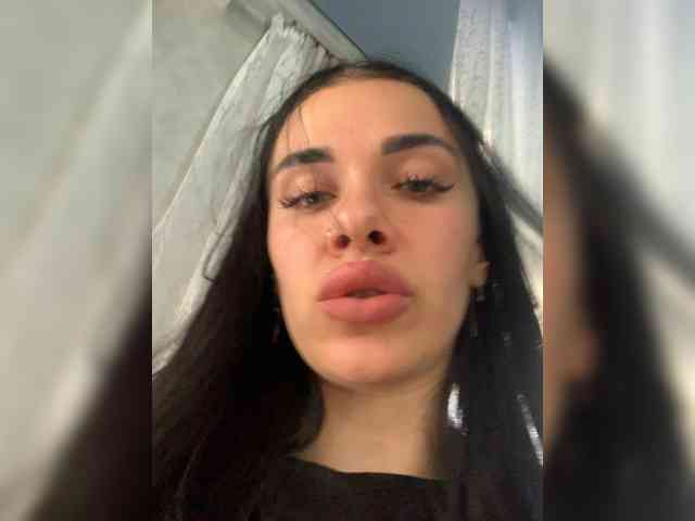 deva_maria webcam