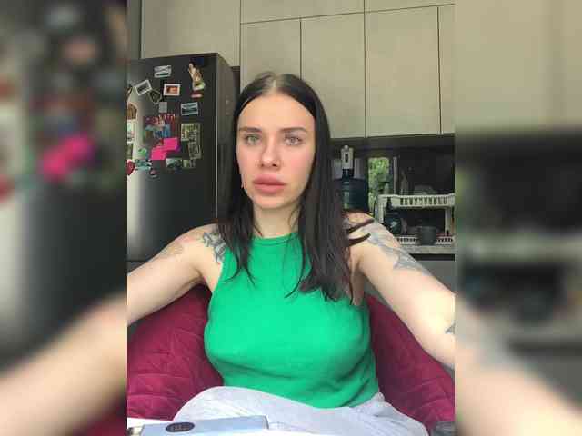deva_maria webcam
