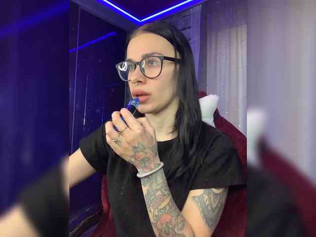 deva_maria webcam