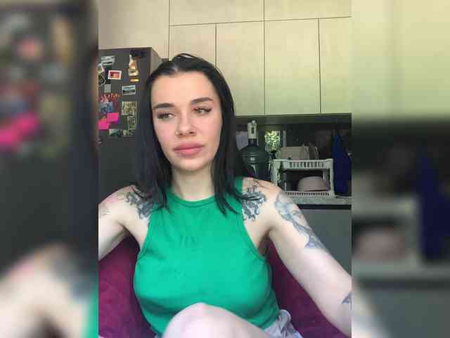 deva_maria webcam