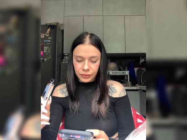deva_maria webcam