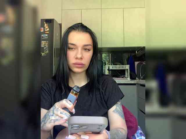 MaidenCrystal Sex Cam Show