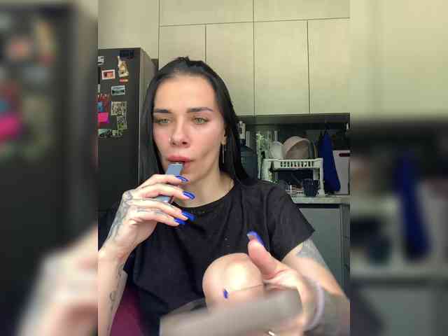 deva_maria webcam