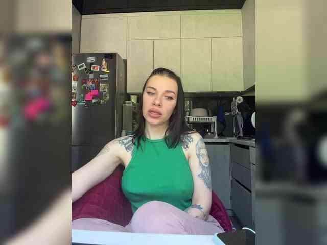 deva_maria webcam