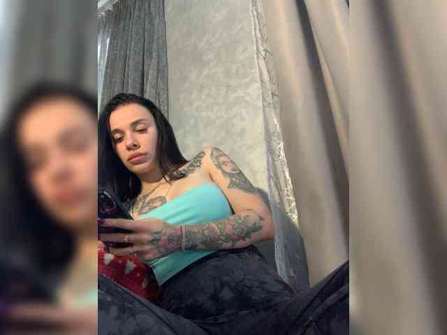deva_maria webcam