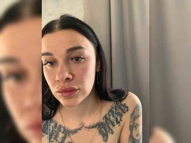 deva_maria webcam