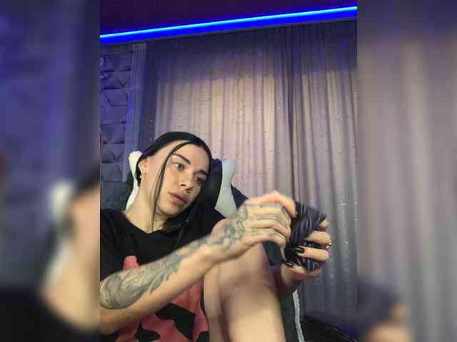 deva_maria webcam