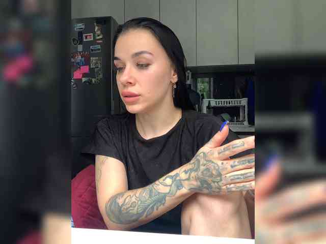 deva_maria webcam