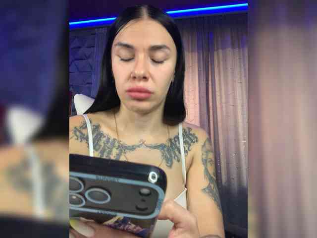 deva_maria webcam