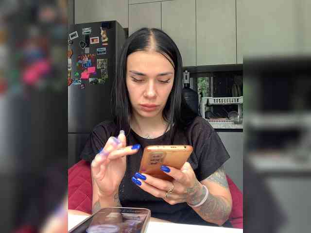 deva_maria webcam