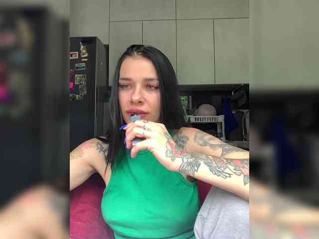 deva_maria webcam