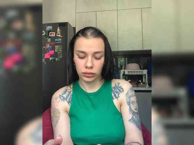 deva_maria webcam