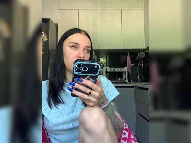deva_maria webcam
