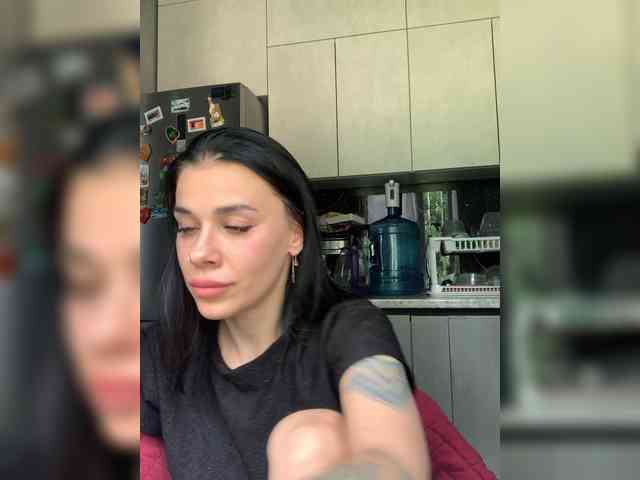 deva_maria webcam