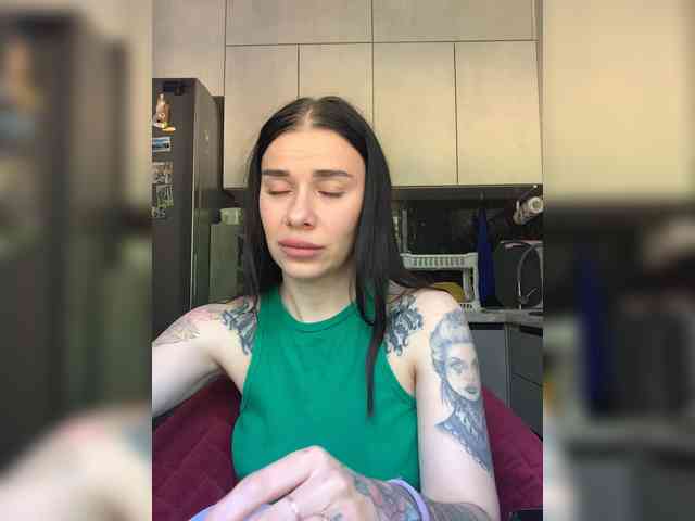 deva_maria webcam