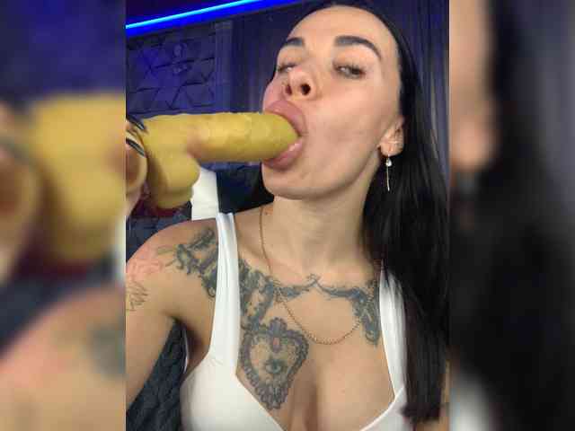 deva_maria webcam
