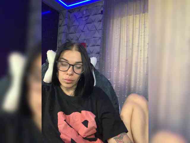 deva_maria webcam