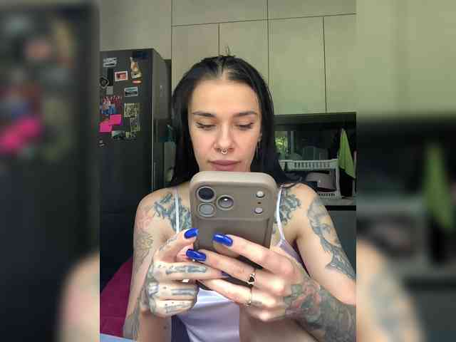 deva_maria webcam