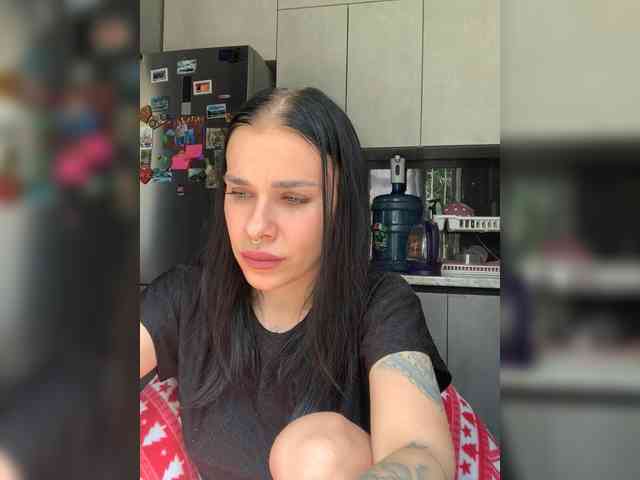 deva_maria webcam