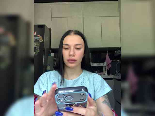 deva_maria webcam