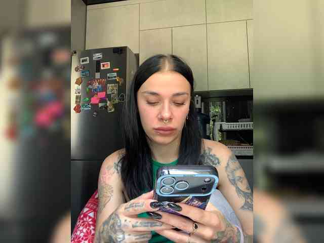deva_maria webcam