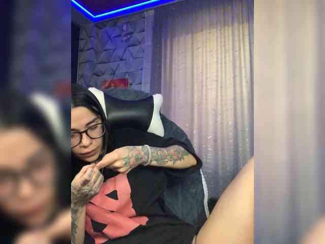 deva_maria webcam