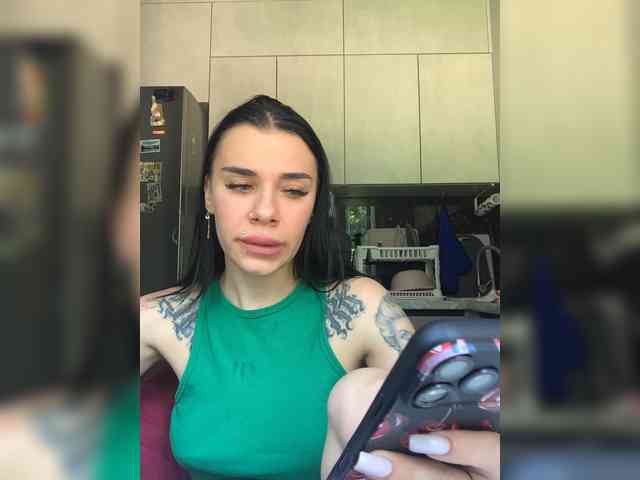 deva_maria webcam