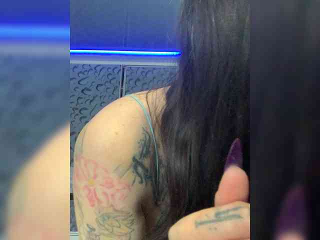 deva_maria webcam