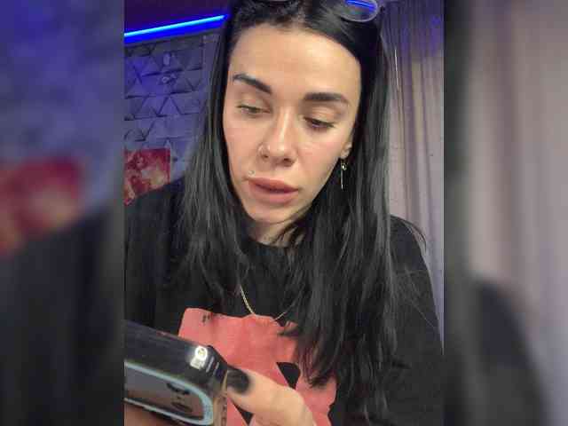 deva_maria webcam