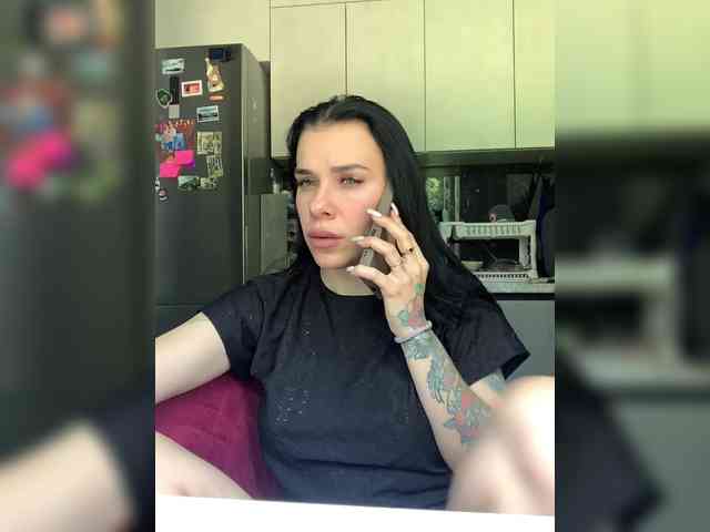 MaidenCrystal Sex Cam Show