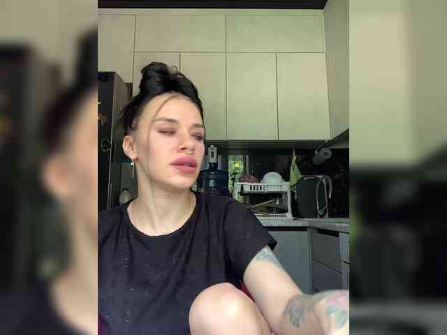 deva_maria webcam