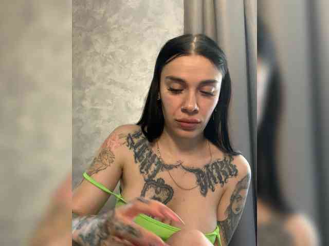 deva_maria webcam