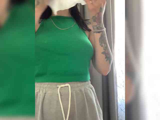 deva_maria webcam