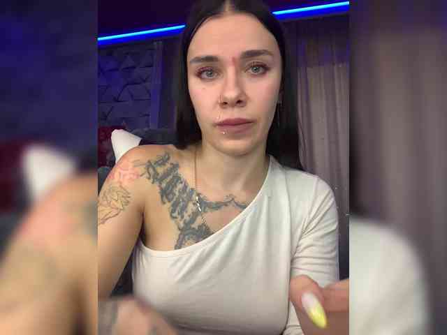deva_maria webcam