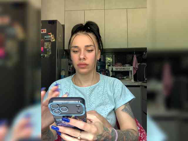 deva_maria webcam