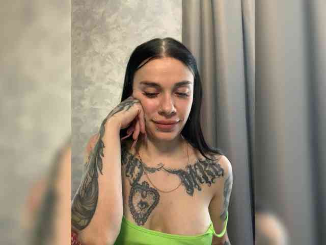 deva_maria webcam