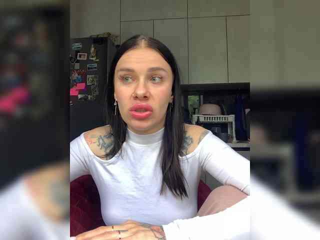 deva_maria webcam