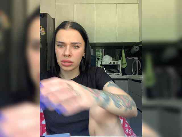 deva_maria webcam