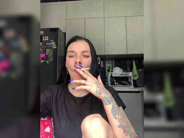 deva_maria webcam