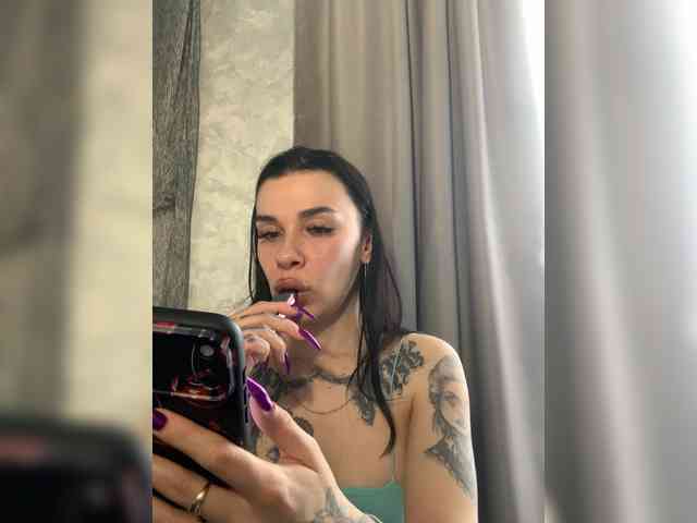 deva_maria webcam