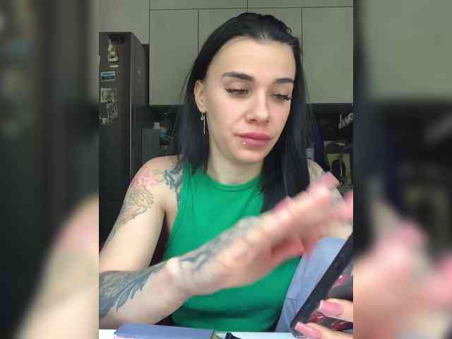 deva_maria webcam