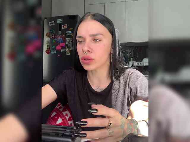 deva_maria webcam