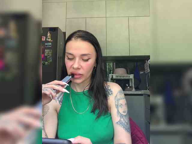 deva_maria webcam