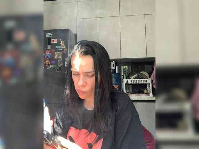 deva_maria webcam