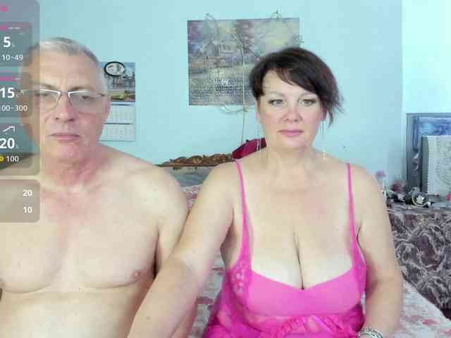 ladyred1 webcam